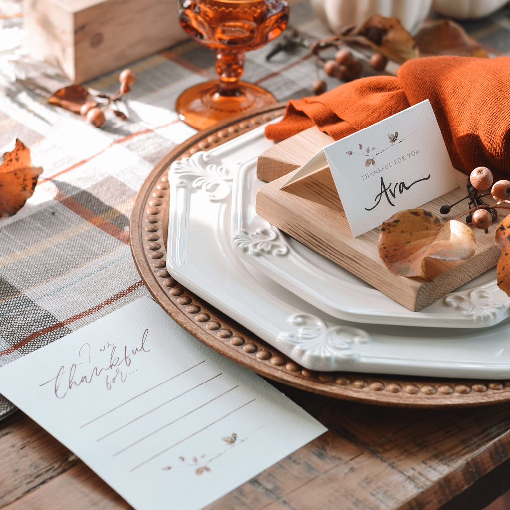 Thanksgiving Name Card And Thankful List Printable - Aimee Weaver Designs